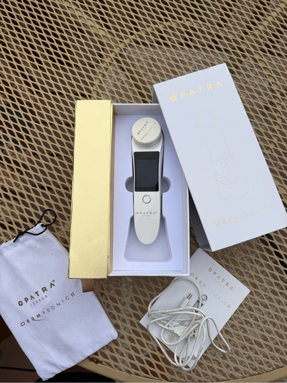 Opatra White Dermisonic II Facial Device - White